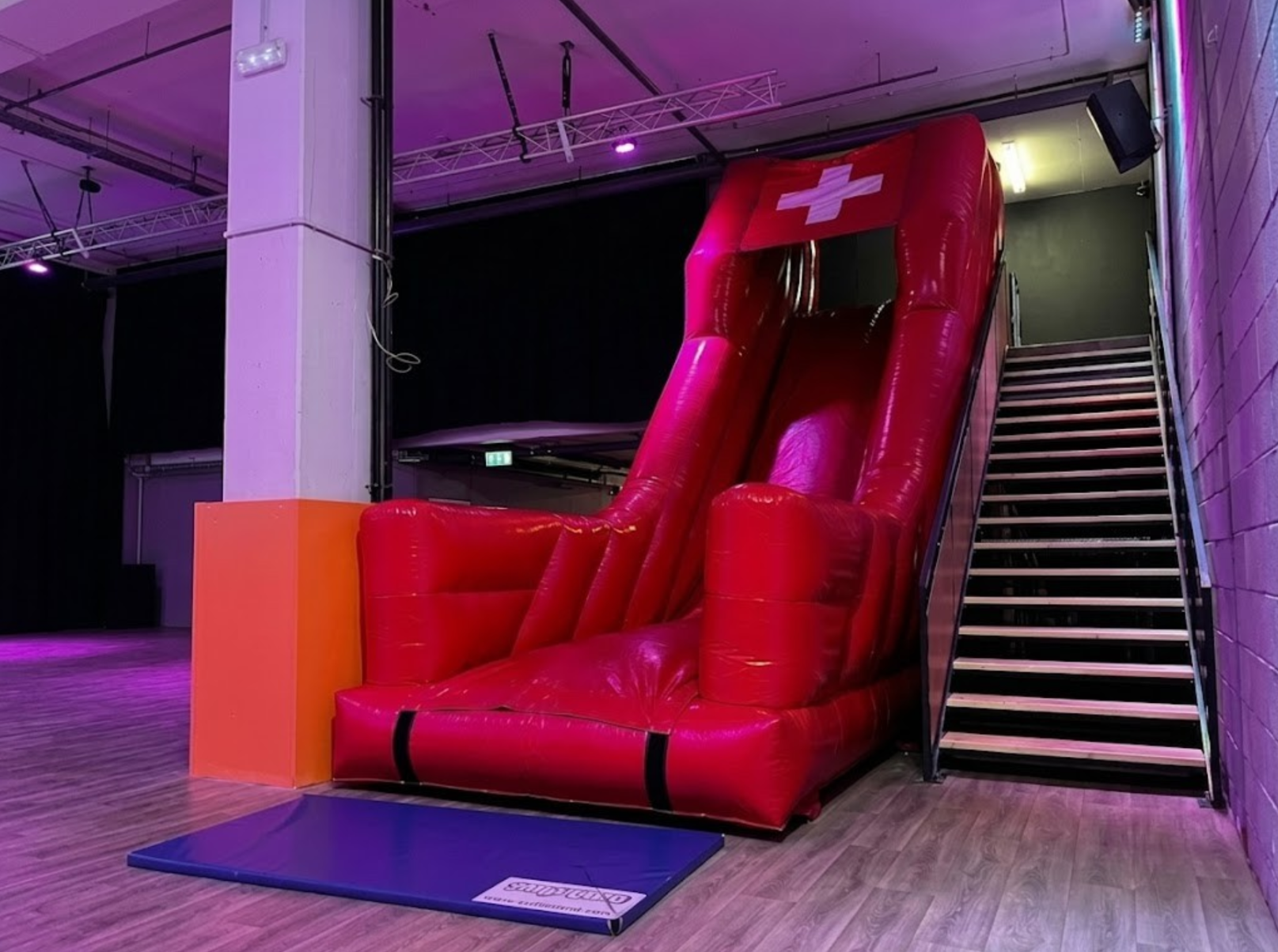Toboggan Rouge Suisse