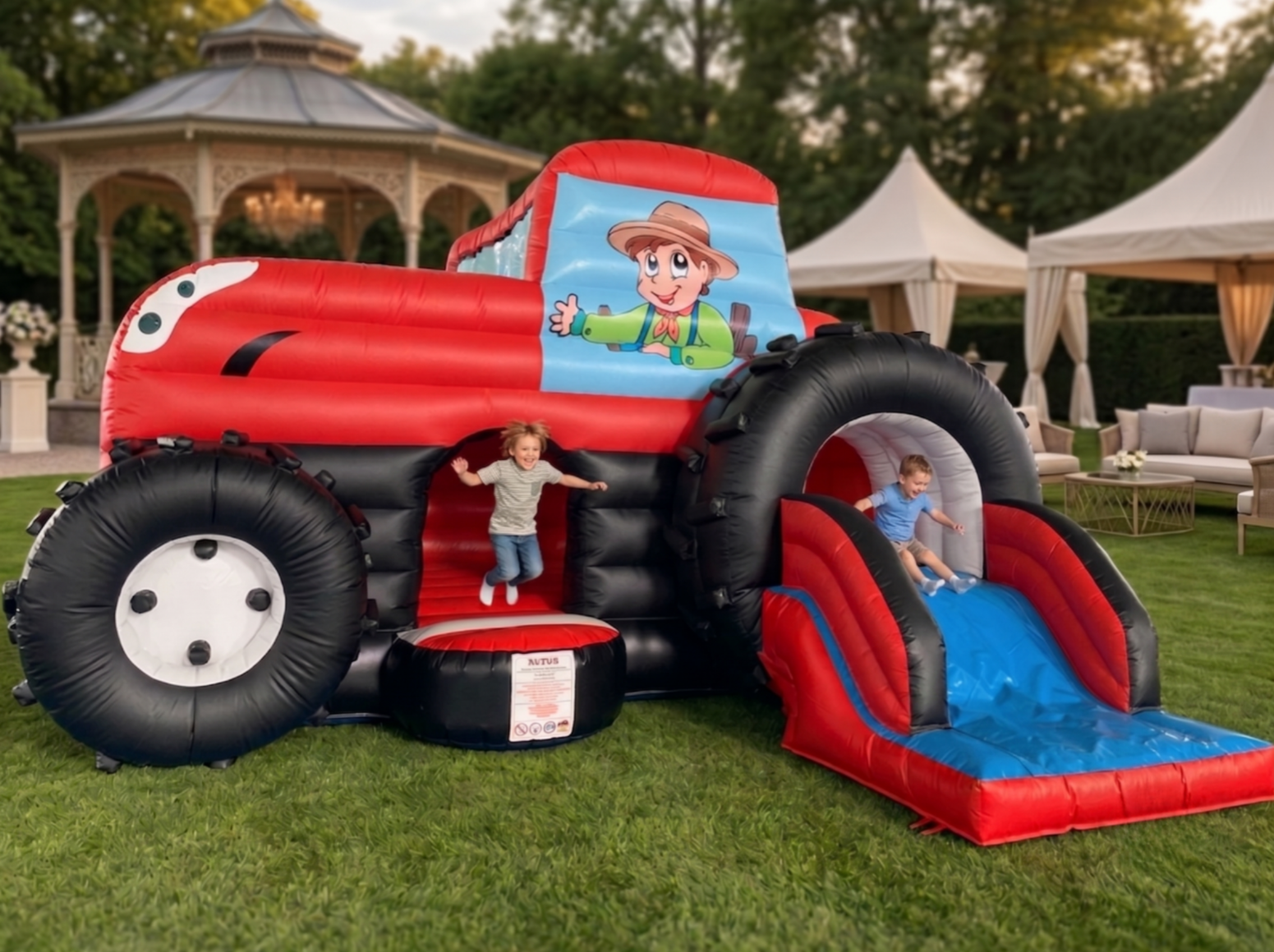 Bouncer Toboggan Tracteur