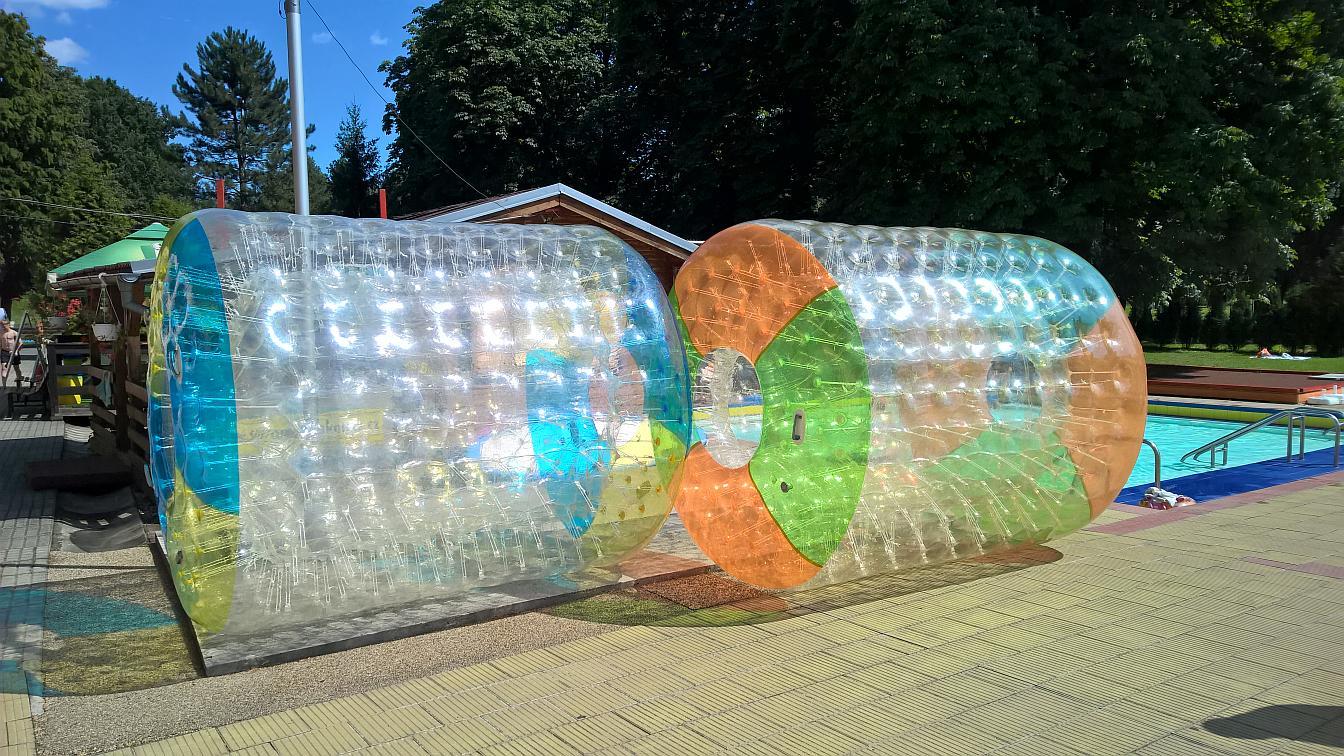 Aqua roller